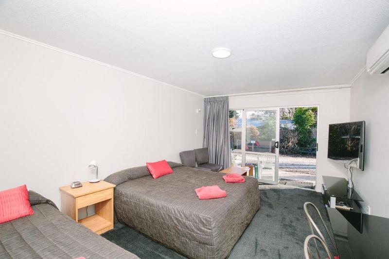 Alpine Motel Wanaka Eksteriør bilde